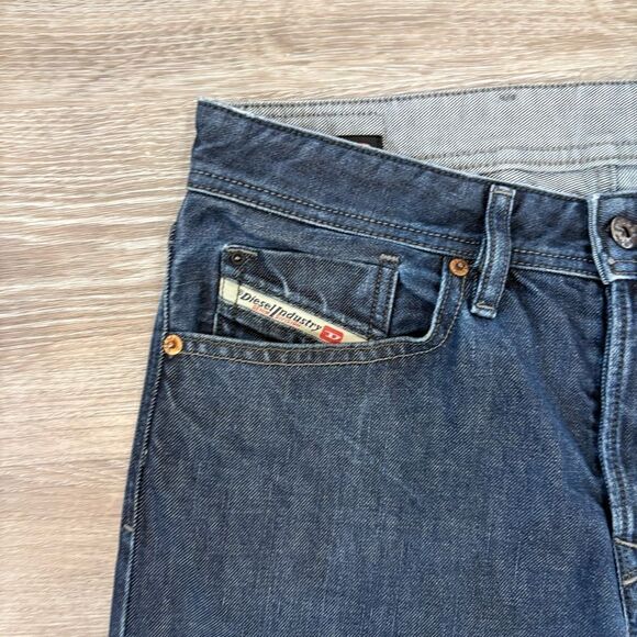 Men’s Diesel Waykee Regular Straight Dark Blue Jeans 29 x 30 - Picture 4 of 14